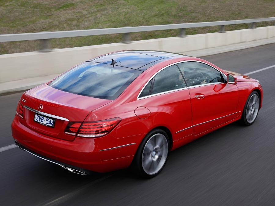  Mercedes-Benz E250 Coupe 2013 года  (AU) (фото 3 из 19)